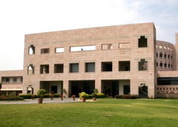 ISB Ranks above IIMs in Research According to Study