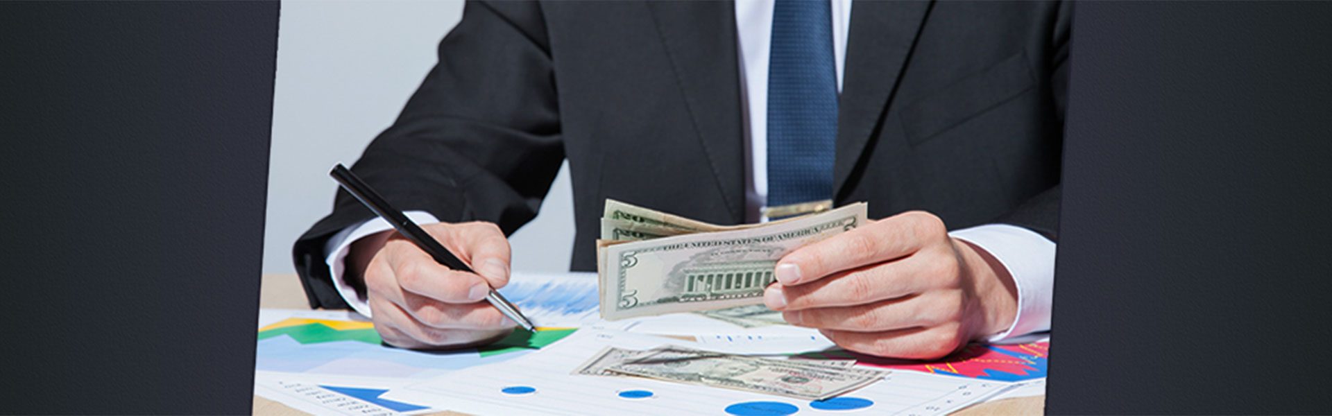 Effect of Derivative Gains/ Losses on CEO Compensation